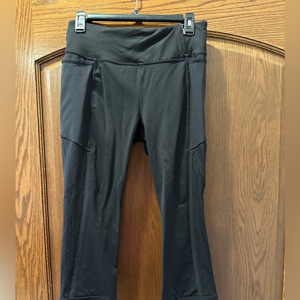 CALIA by Carrie Underwood Womens Black Lace‎ Mesh Panel Cropped Leggings Size M